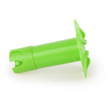Plnící hračka na pamlsky, se kterou si váš pes užije spoustu zábavy. Interaktivní hračka v designu borůvky. Průměr 10 cm.